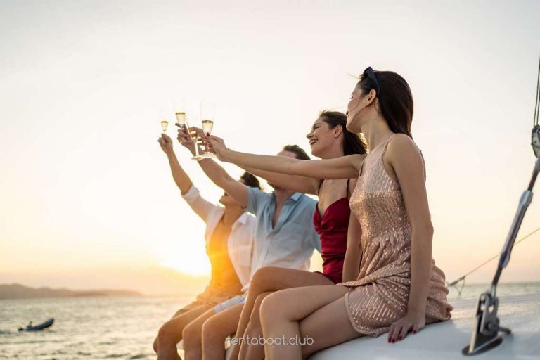 group-of-diverse-friends-drink-champagne-while-hav-Vi-Charter-Mallorca-book-boat-today group-of-diverse-friends-drink-champagne-while-hav-Vi-Charter-Mallorca-book-boat-today