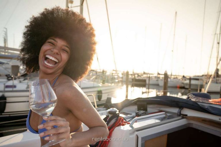 portrait-of-african-girl-having-fun-at-boat-party-Vi-Charter-Mallorca-book-today portrait-of-african-girl-having-fun-at-boat-party-Vi-Charter-Mallorca-book-today