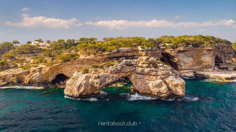 rocky-arch-in-the-sea-view-from-sea-Vi-Charter-Mallorca-book-today rocky-arch-in-the-sea-view-from-sea-Vi-Charter-Mallorca-book-today